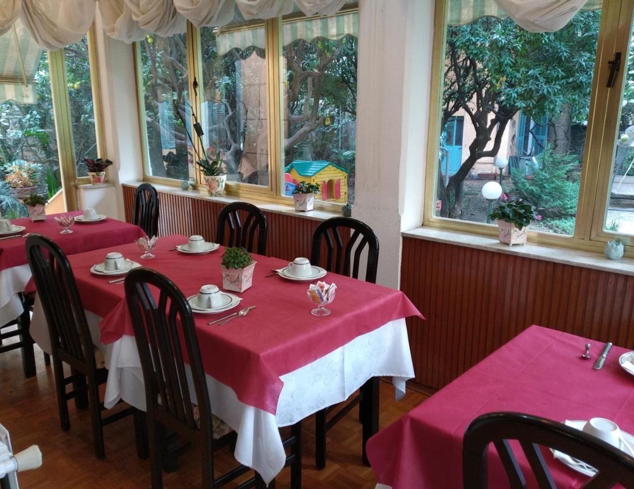 Hotel Lucciola